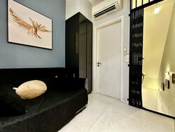 # 1 Loft (D14), Apartment #525109921